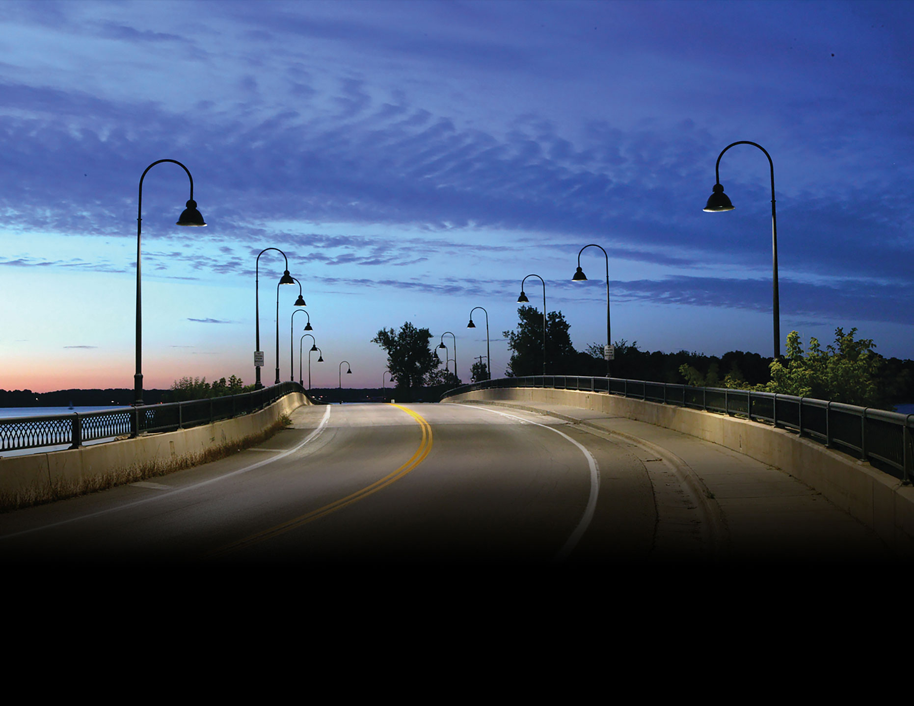 Slider-3—GBLF_Bridge_Night_001-1440-tall
